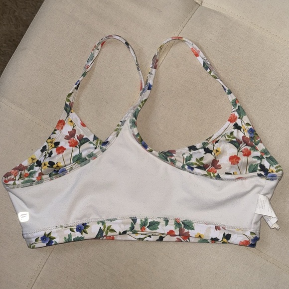 Fabletics Poppy Field Ivory XS Racerback, Seamless Sports Bra - Picture 4 of 12